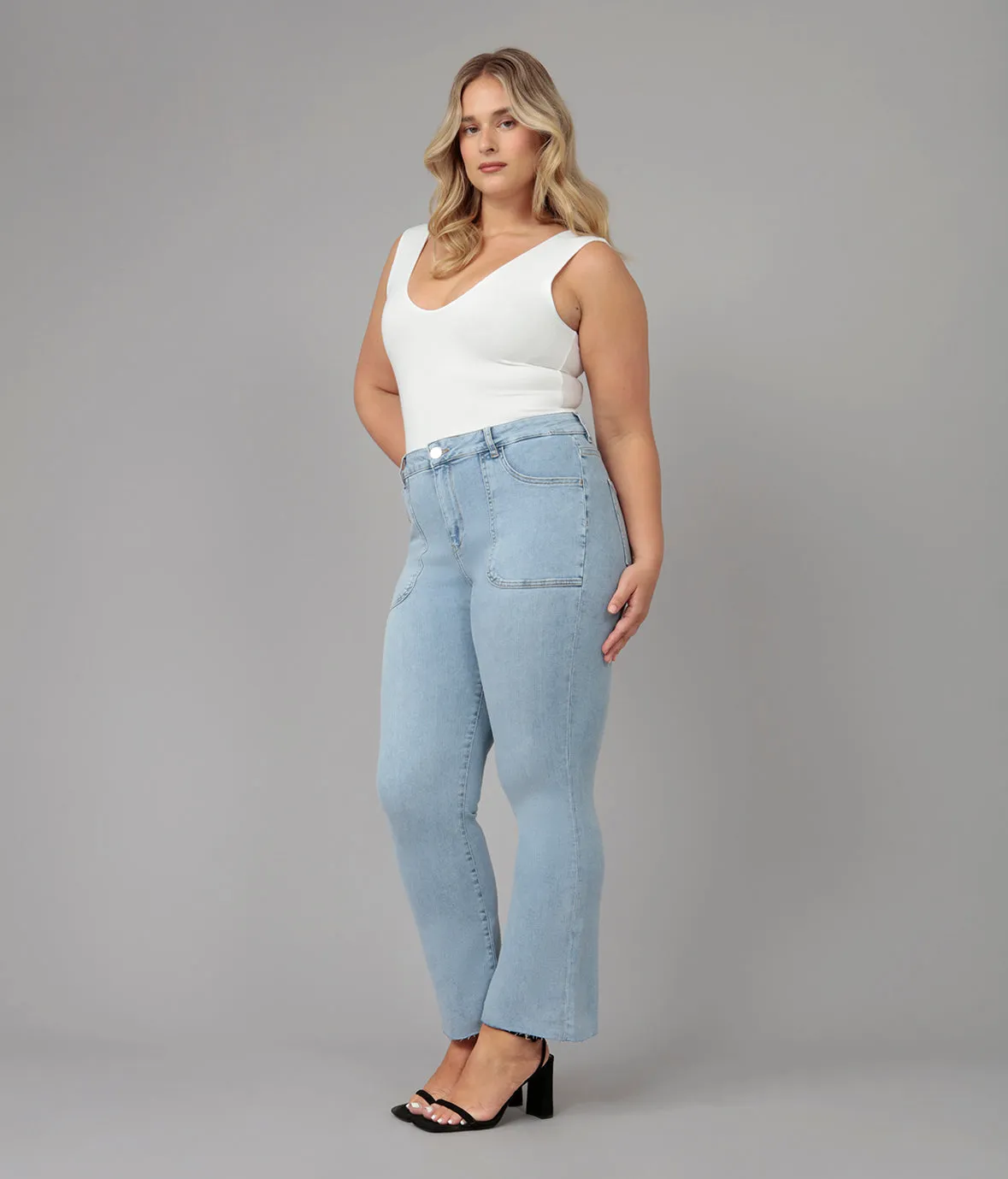 Billie-TD High Rise Bootcut Jeans