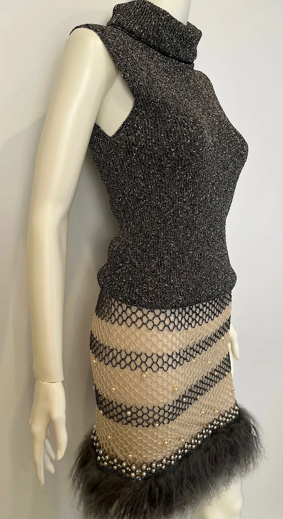 Chanel 05A 2005 Fall Gray Metallic Knit Sleeveless Turtleneck Sweater Top FR 38