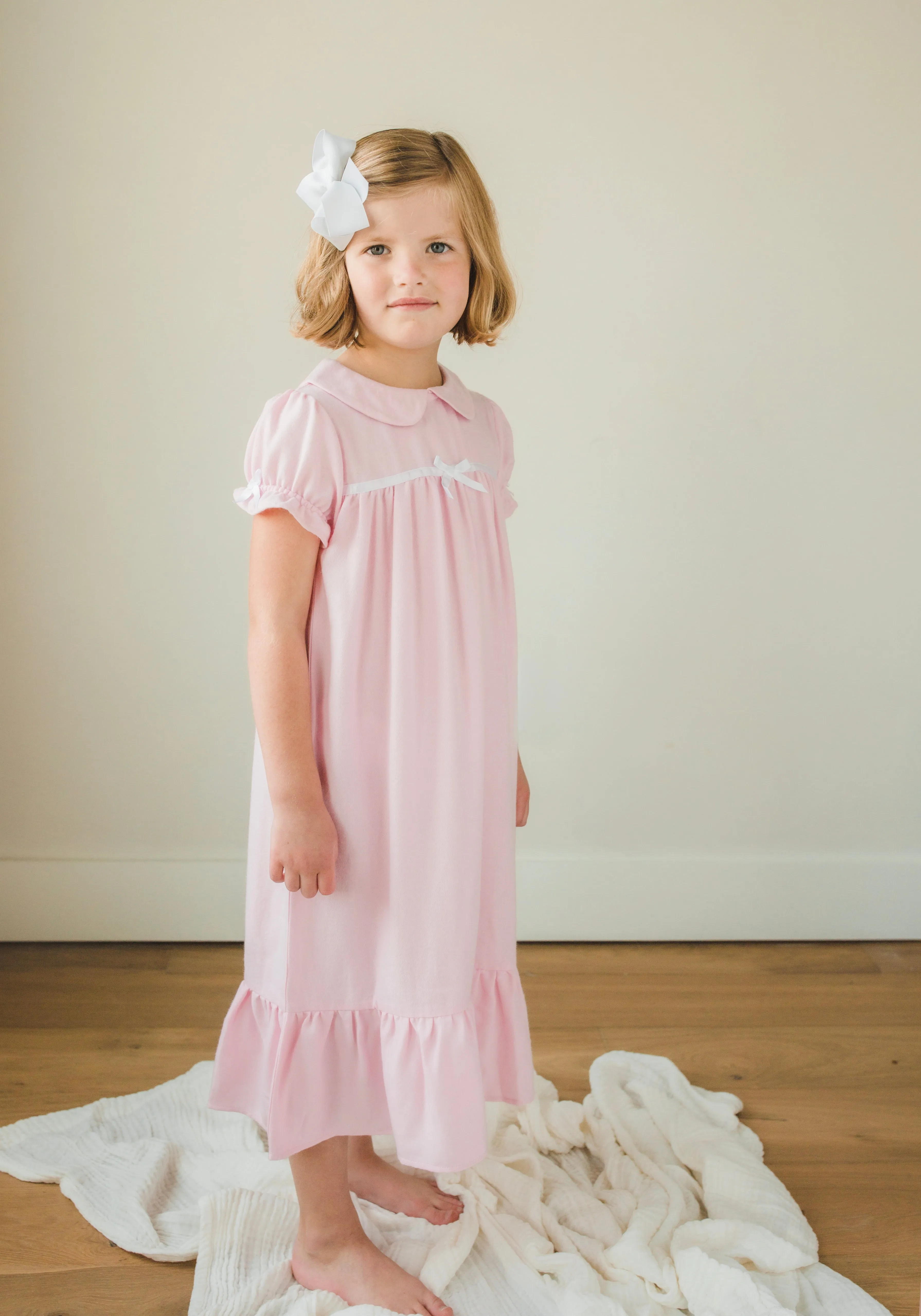 Classic Short Sleeve Nightgown - Light Pink