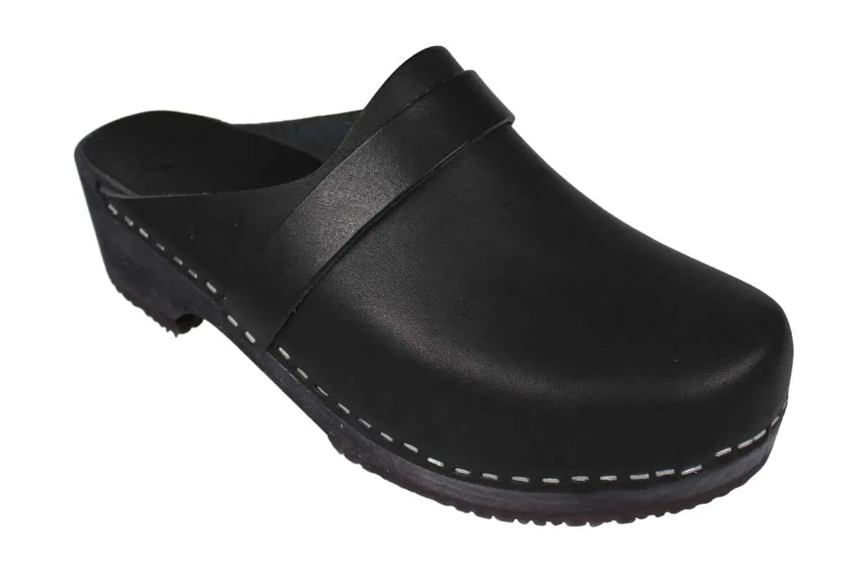 Elsa Classic Black Leather Clogs on Black Base