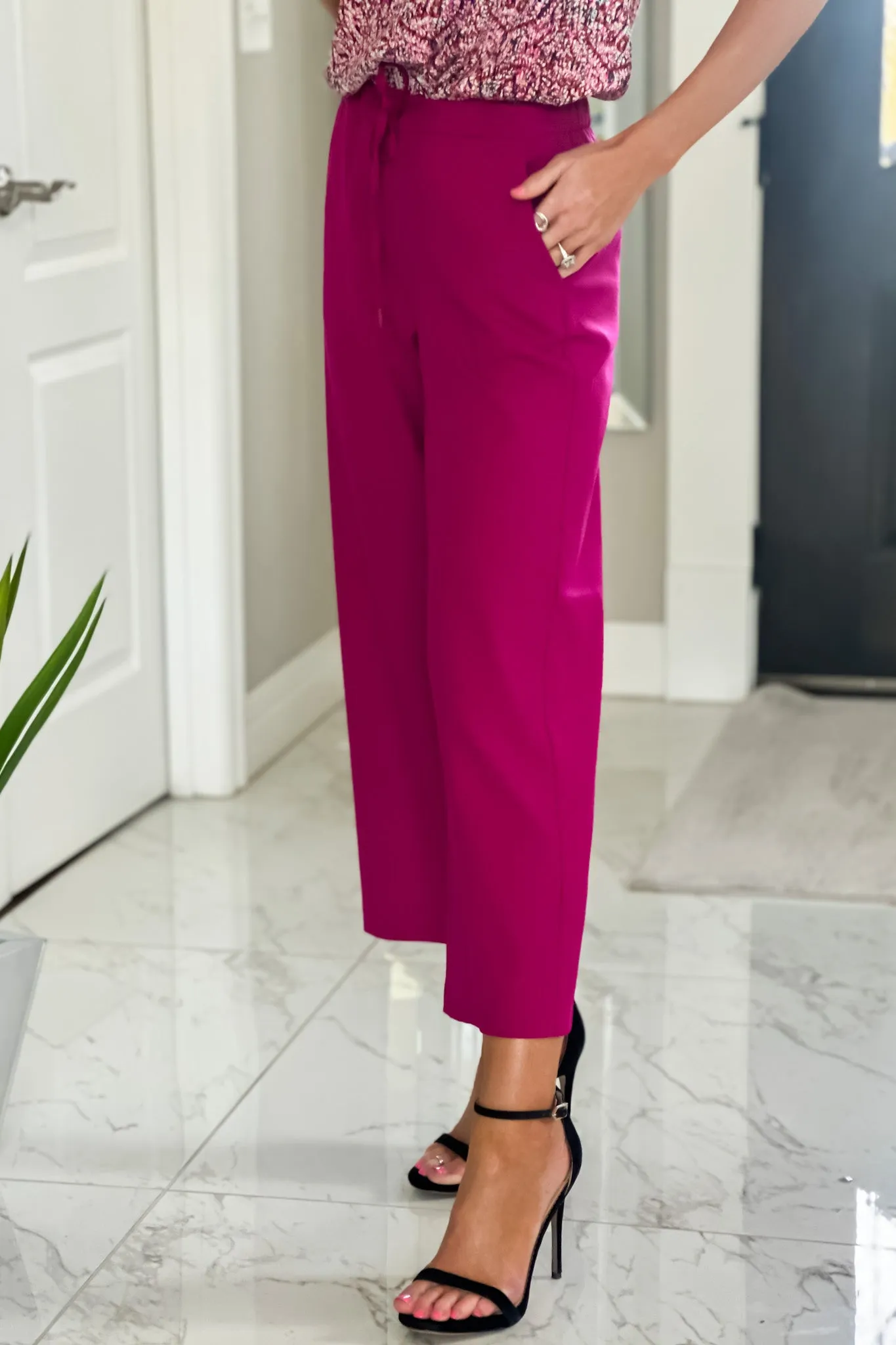 Liverpool Tara Wide Leg Pull On Pant : Fuchsia