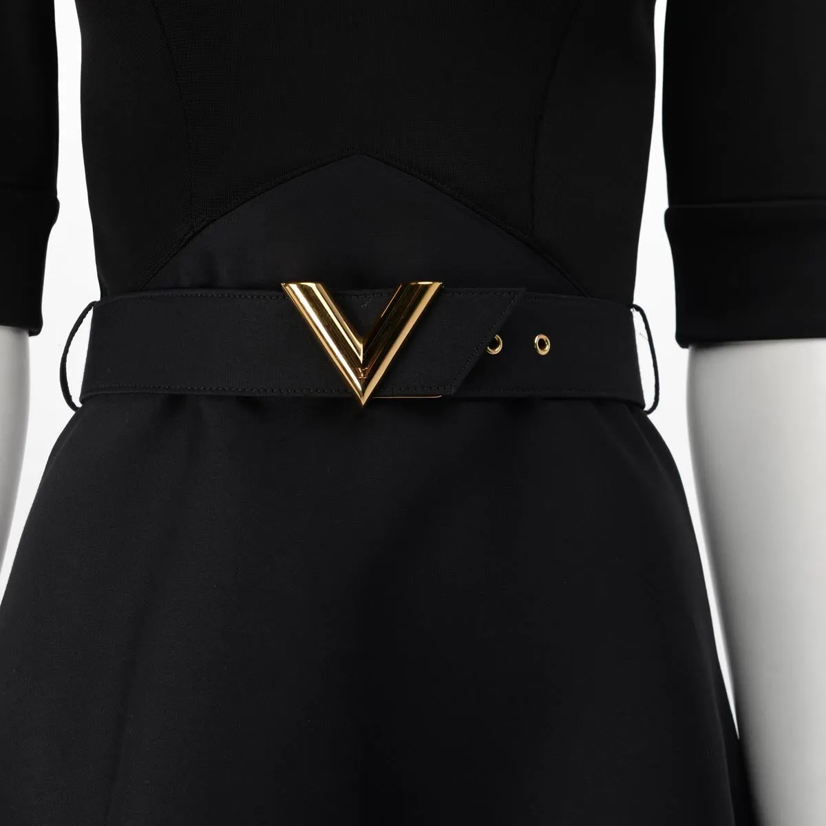 Louis Vuitton Black Short Sleeve Dress With Belt XS