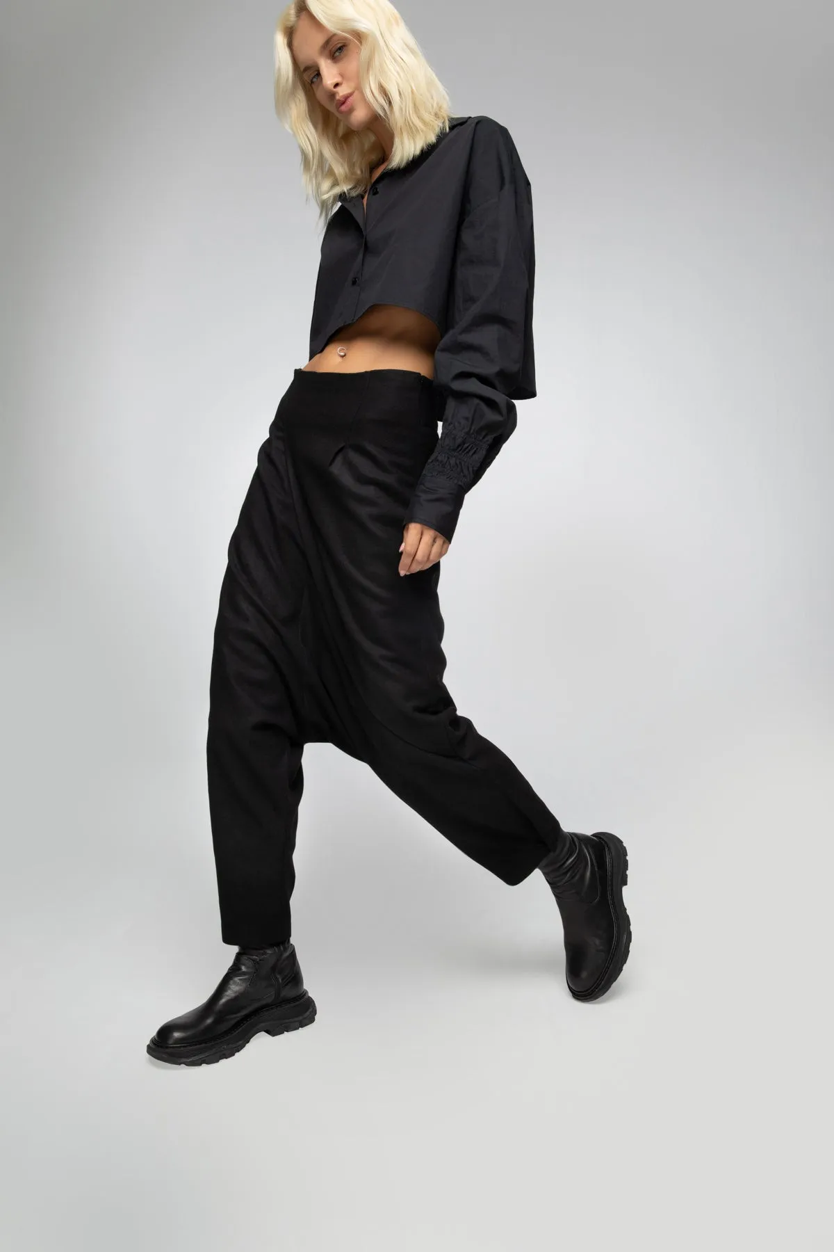 Magda - Black Wool Pants