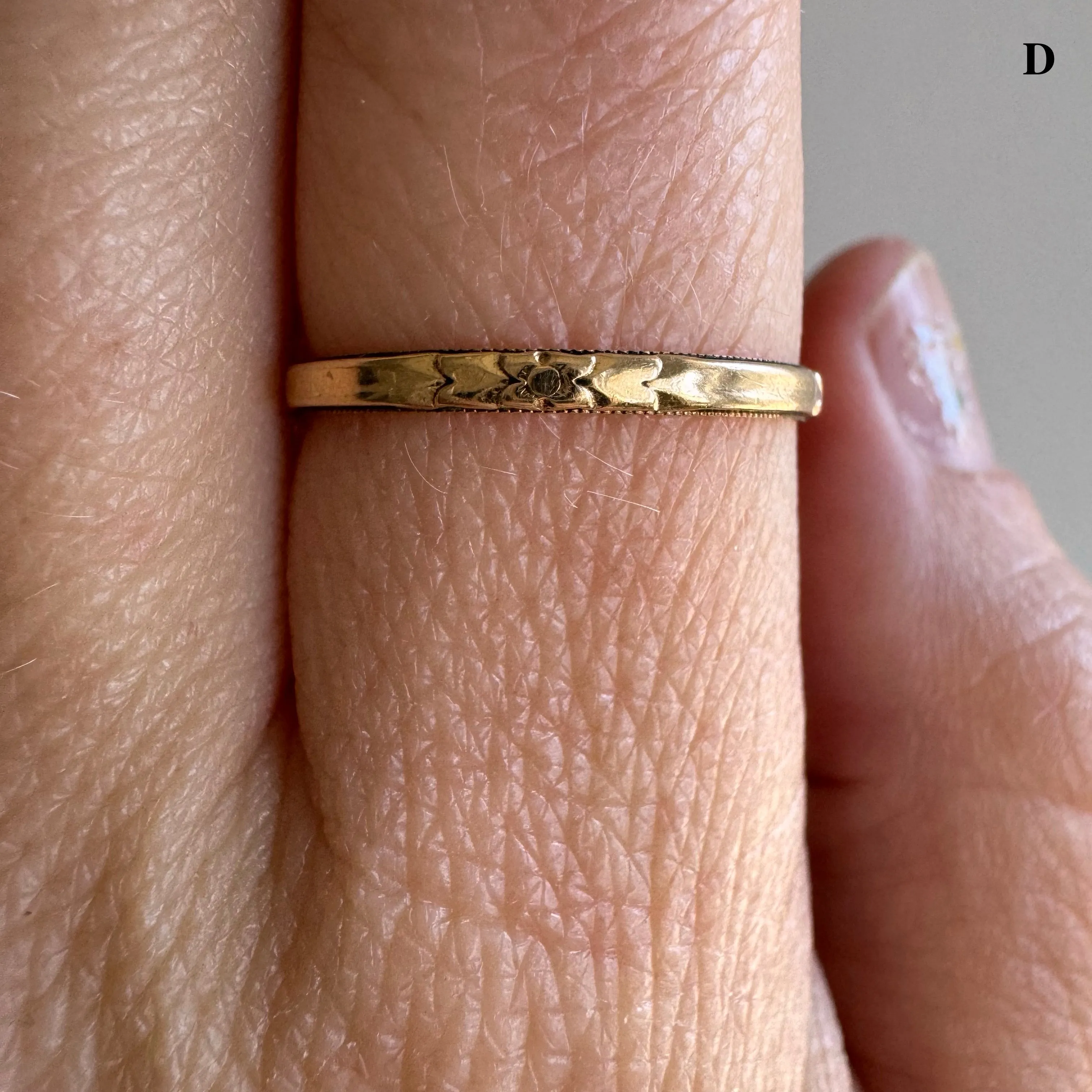 V I N T A G E // shop by style / gold floral eternity bands / size 5.75 to 7.25